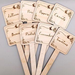 Decorative garden vegetable stakes. 8 Plant markers.